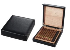 Marvolo Black Leather Cigar Humidor Holds 16 Cigars -Cigar Store quot marvolo quot black leather cigar humidor holds 16 cigars 41
